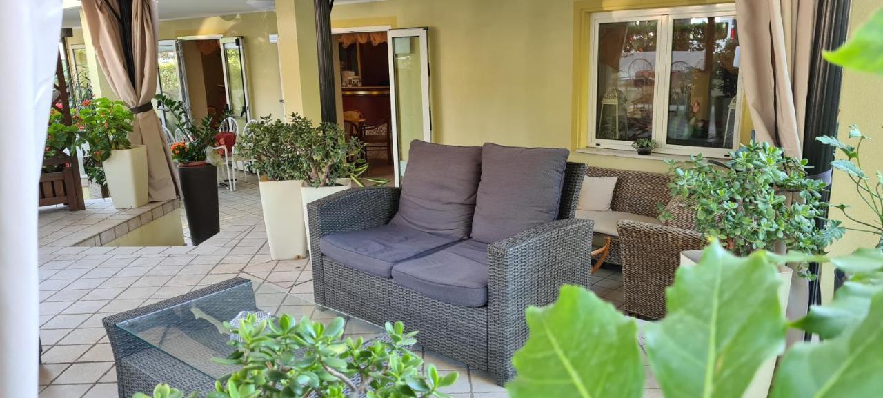 Hotel Beppe Rimini Eksteriør billede